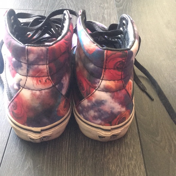 Shoes - Picture 3 of 3